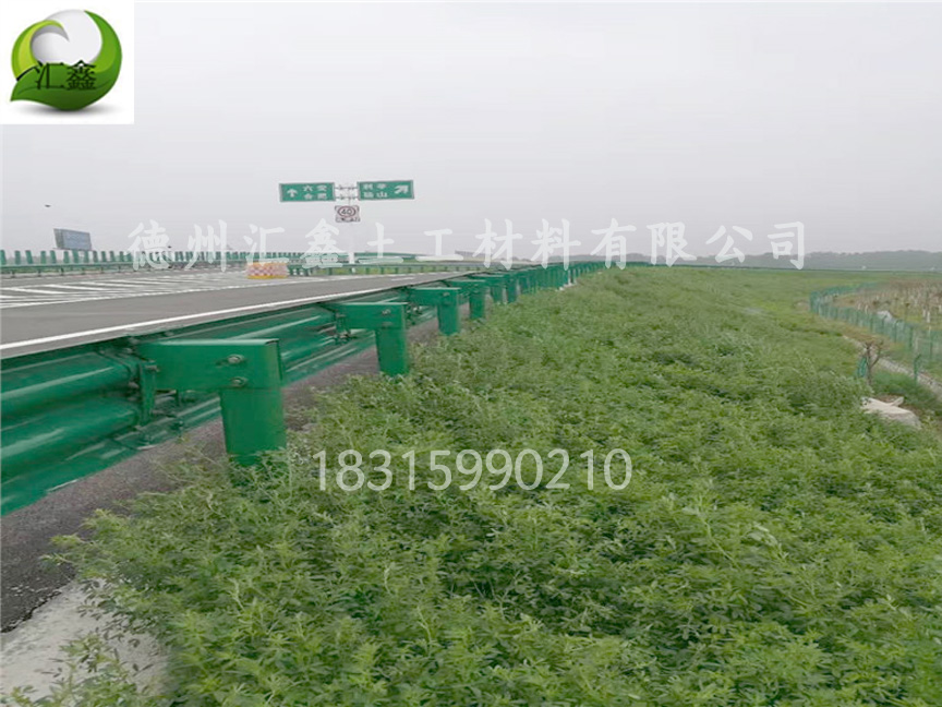 青藏高速G6段护坡工程用护坡植草毯(图1)